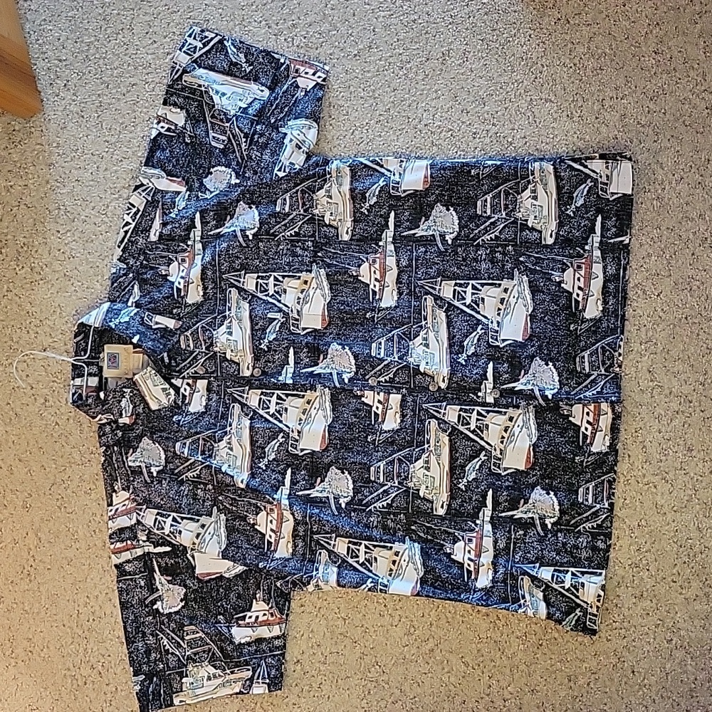 Kahala boat print shirt